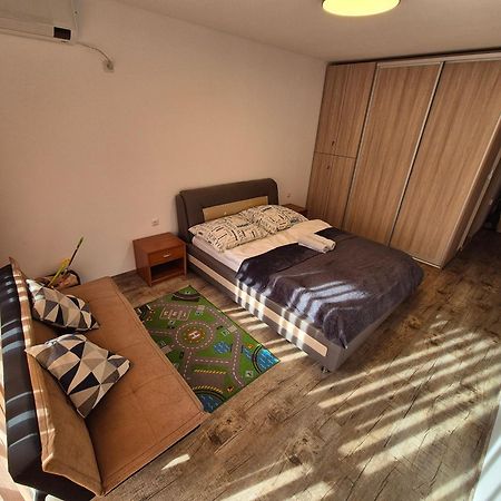 Apartman Ttt Burgas Zewnętrze zdjęcie