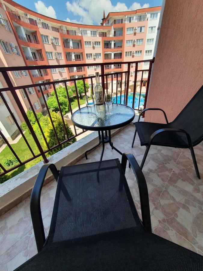 Apartman Ttt Burgas Zewnętrze zdjęcie