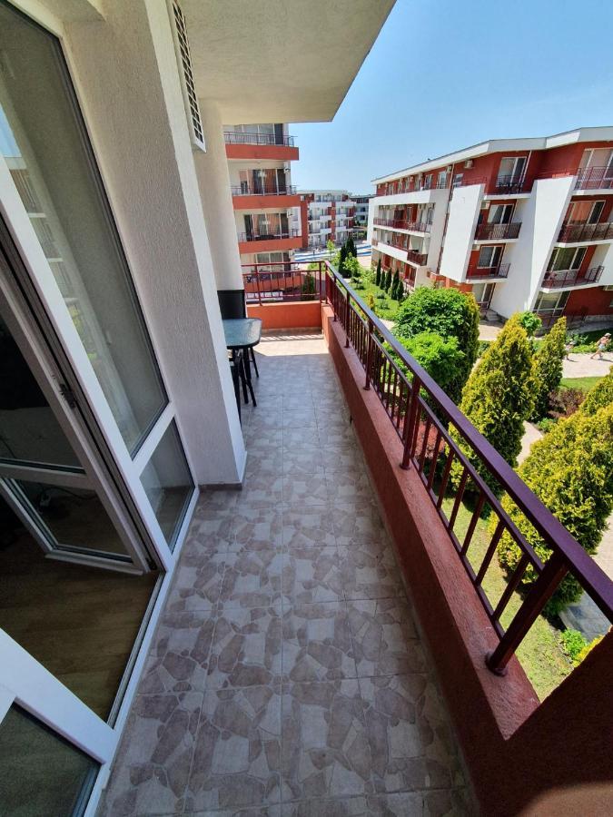 Apartman Ttt Burgas Zewnętrze zdjęcie