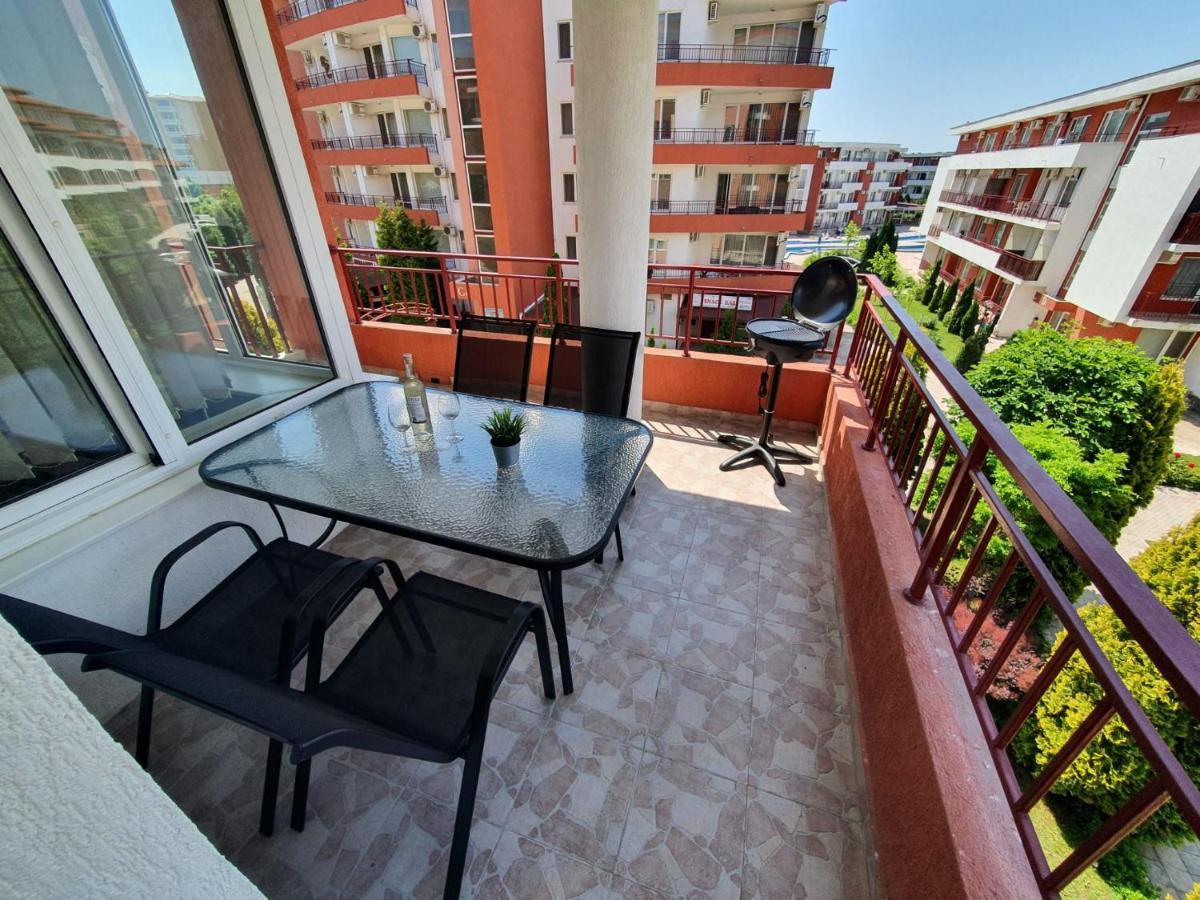 Apartman Ttt Burgas Zewnętrze zdjęcie
